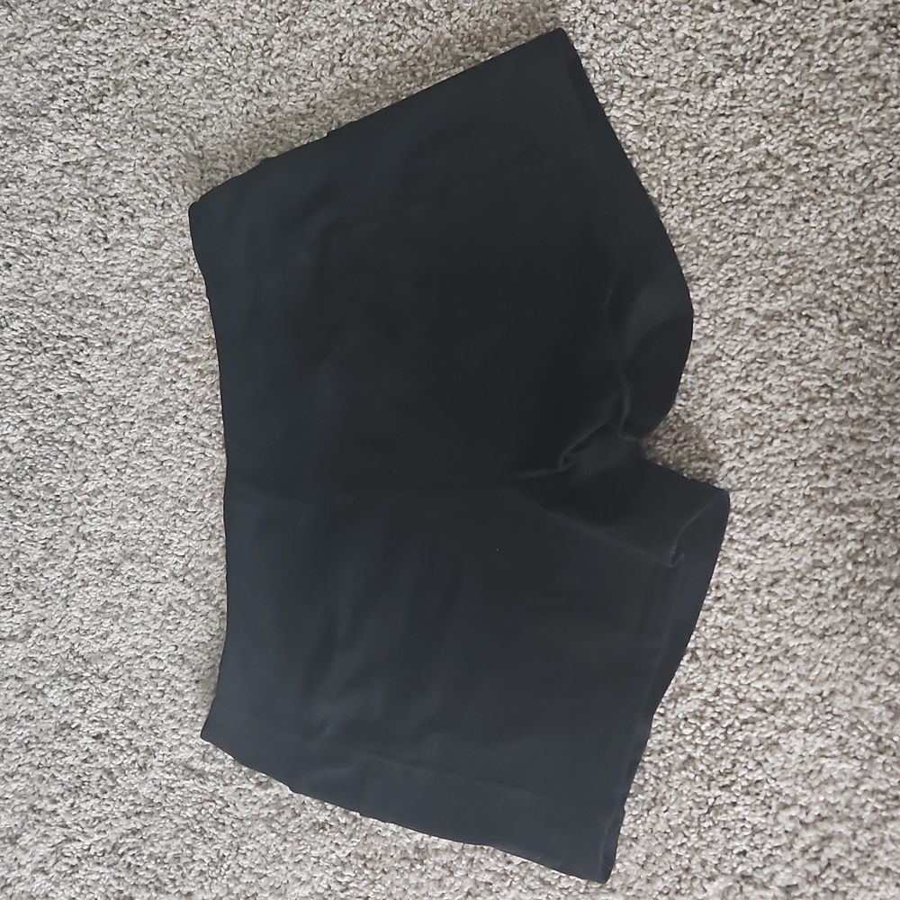 Born Primitive Women's Shorts Medium
